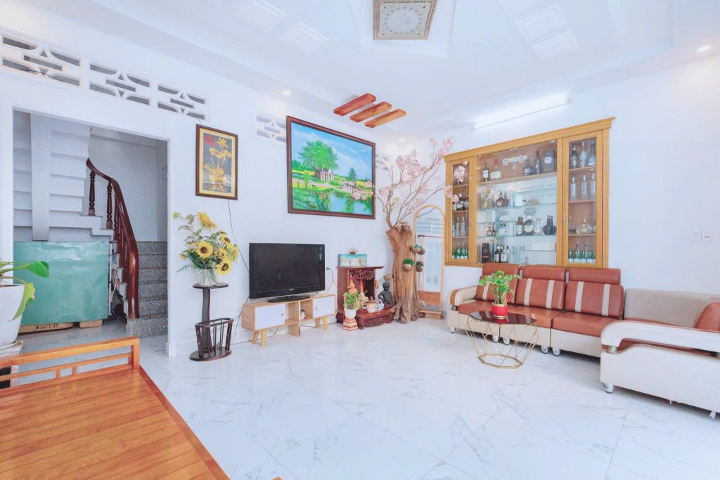 51 Nguyễn Hiền