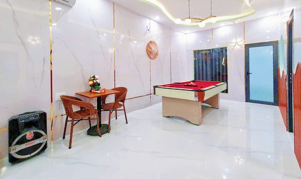 C2 Hồ Quý Ly