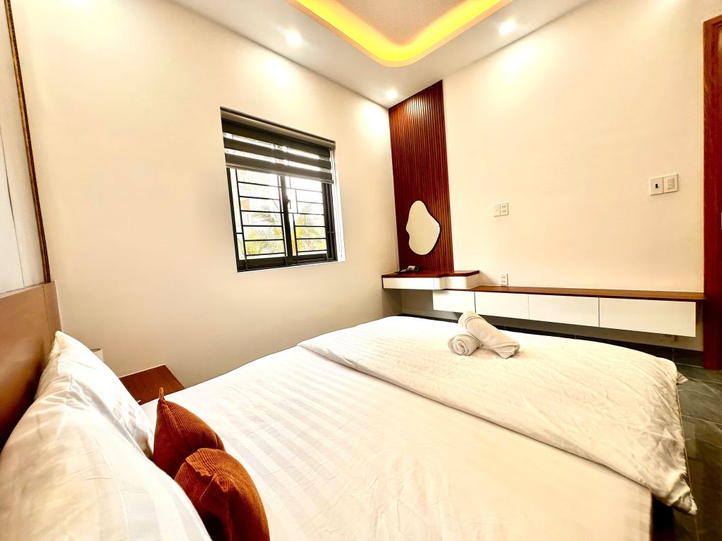 51 Phạm Thế Hiển