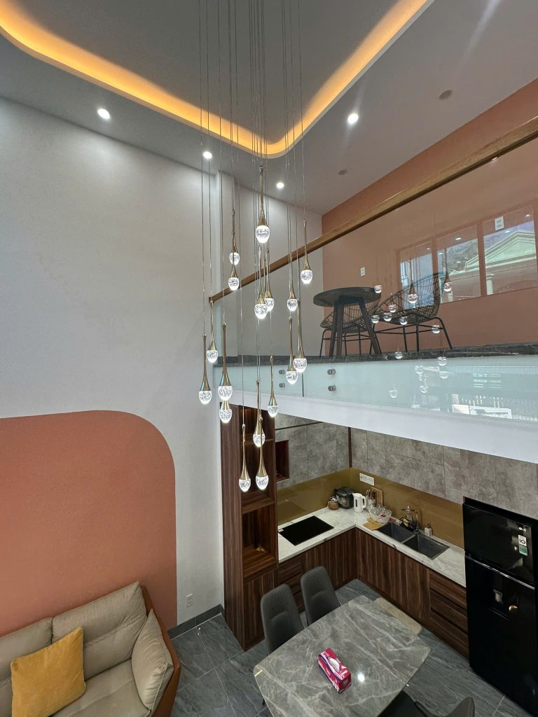 51 Phạm Thế Hiển