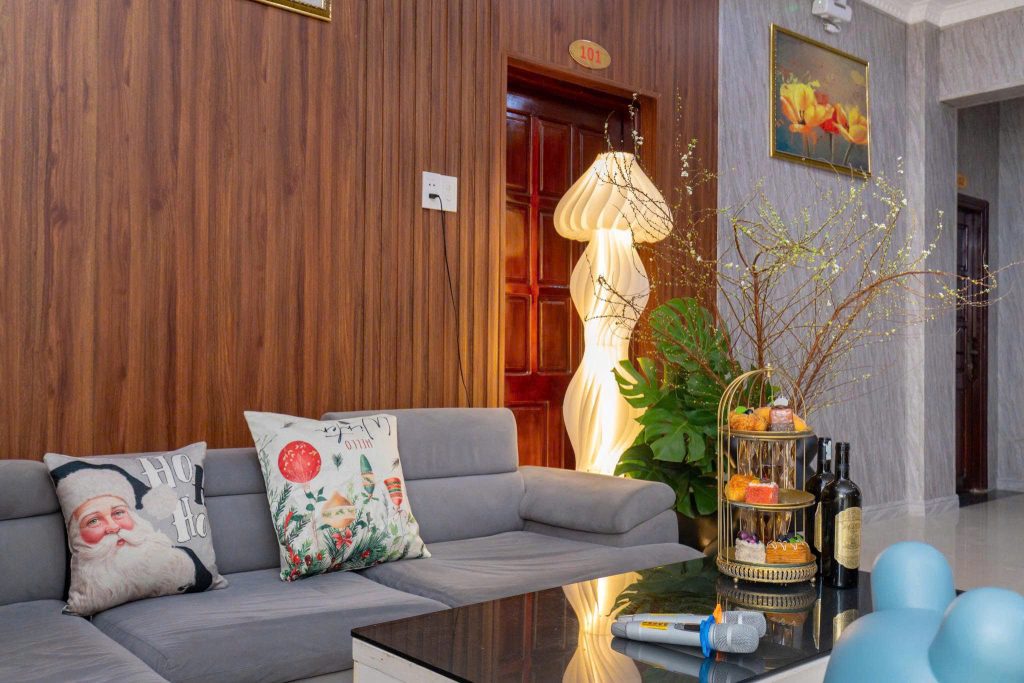 02 Hoàng Cầm Villa